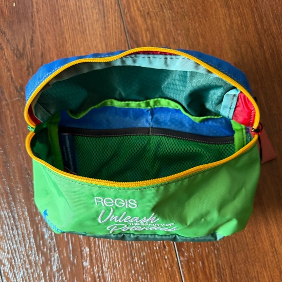 NWT Cotopaxi kapai bataan 3L Fanny Pack-Del Dia new tags green blue orange red - Picture 4 of 6